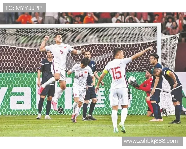 中国队迎战关岛队世界杯预选赛全力争胜展现足球实力与激情